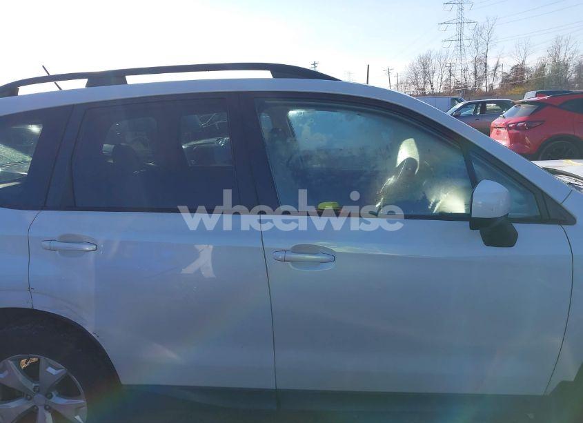 Photo 14 of 2015 Subaru Forester 2.5I PREMIUM (VIN JF2SJADC0FH441882)