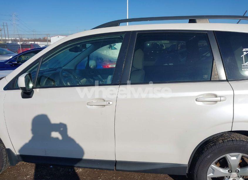 Photo 15 of 2015 Subaru Forester 2.5I PREMIUM (VIN JF2SJADC0FH441882)