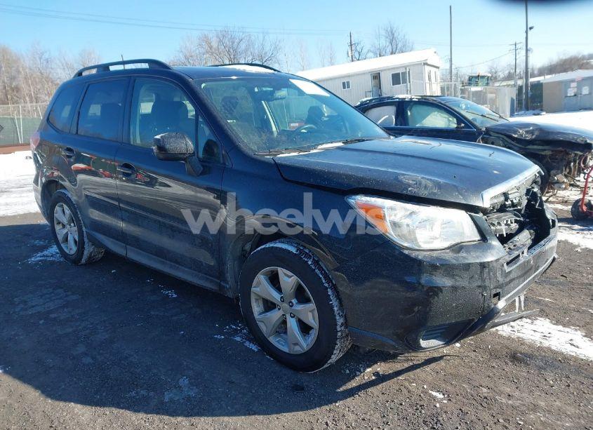 2016 Subaru Forester 2.5I PREMIUM (VIN JF2SJADC0GG564590) main photo