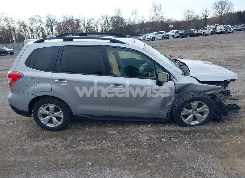 Photo 13 of 2016 Subaru Forester 2.5I PREMIUM (VIN JF2SJADC0GH425148)