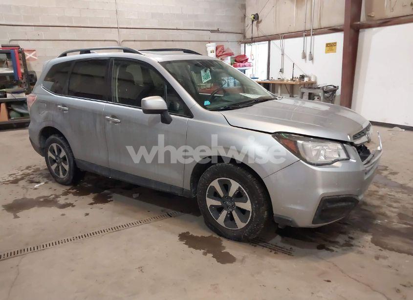 2017 Subaru Forester 2.5I PREMIUM (VIN JF2SJADC0HH537322) main photo