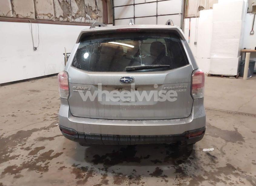 Photo 16 of 2017 Subaru Forester 2.5I PREMIUM (VIN JF2SJADC0HH537322)