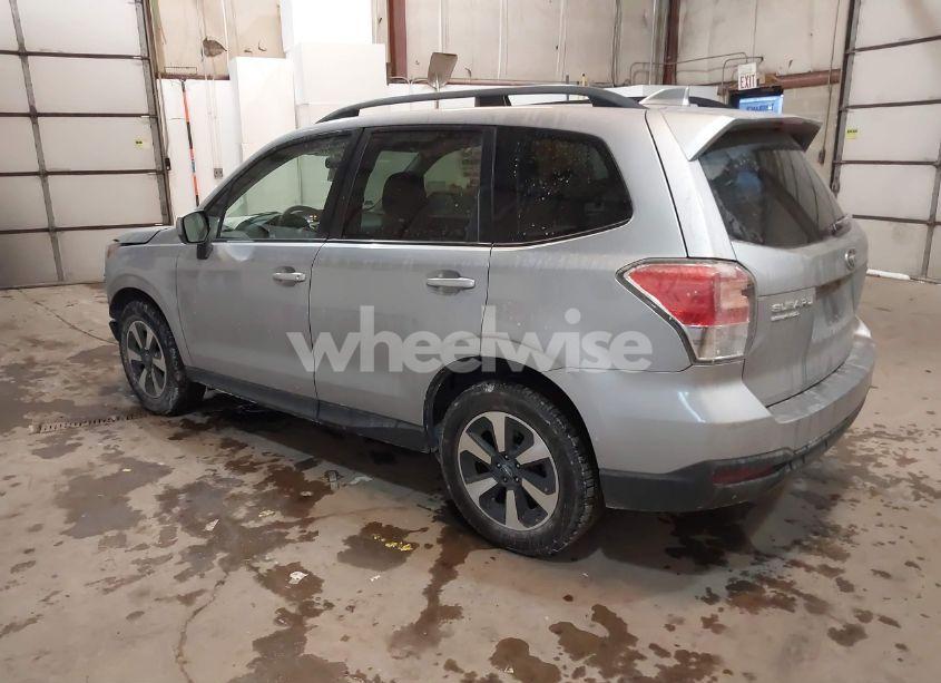 Photo 3 of 2017 Subaru Forester 2.5I PREMIUM (VIN JF2SJADC0HH537322)