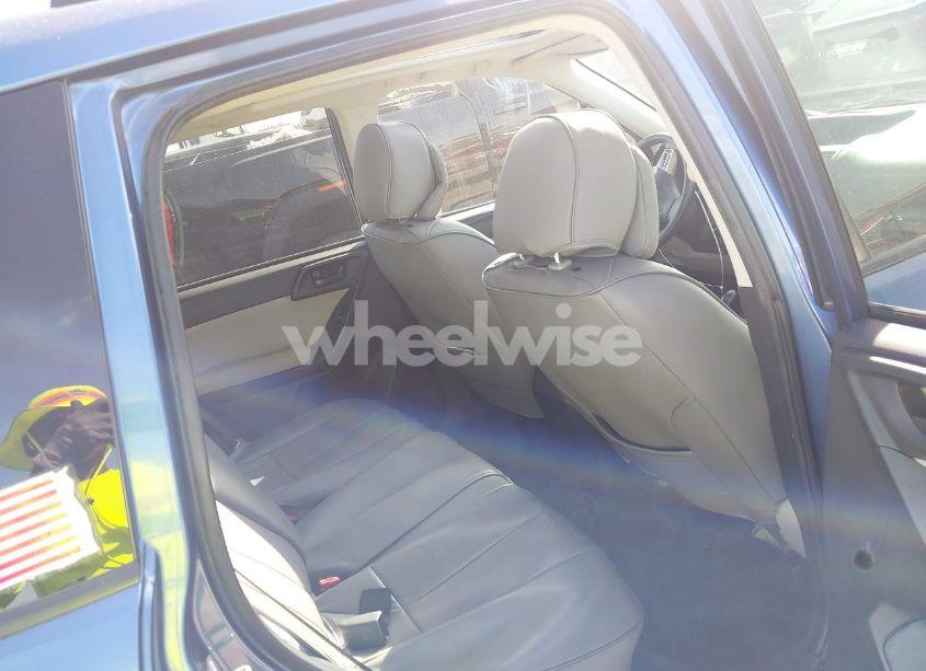 Photo 8 of 2015 Subaru Forester 2.5I PREMIUM (VIN JF2SJADC1FH830059)