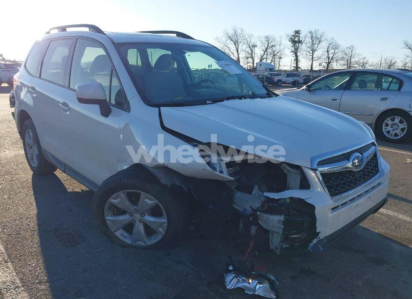 Photo 6 of 2016 Subaru Forester 2.5I PREMIUM (VIN JF2SJADC1GH461639)