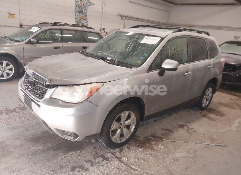 Photo 2 of 2015 Subaru Forester 2.5I PREMIUM (VIN JF2SJADC2FH411122)