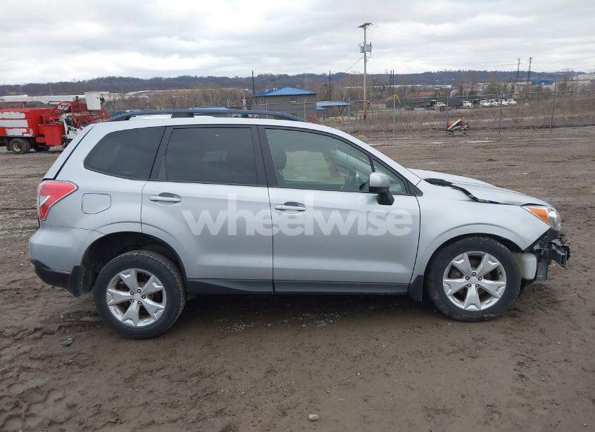 Photo 14 of 2016 Subaru Forester 2.5I PREMIUM (VIN JF2SJADC2GH420257)