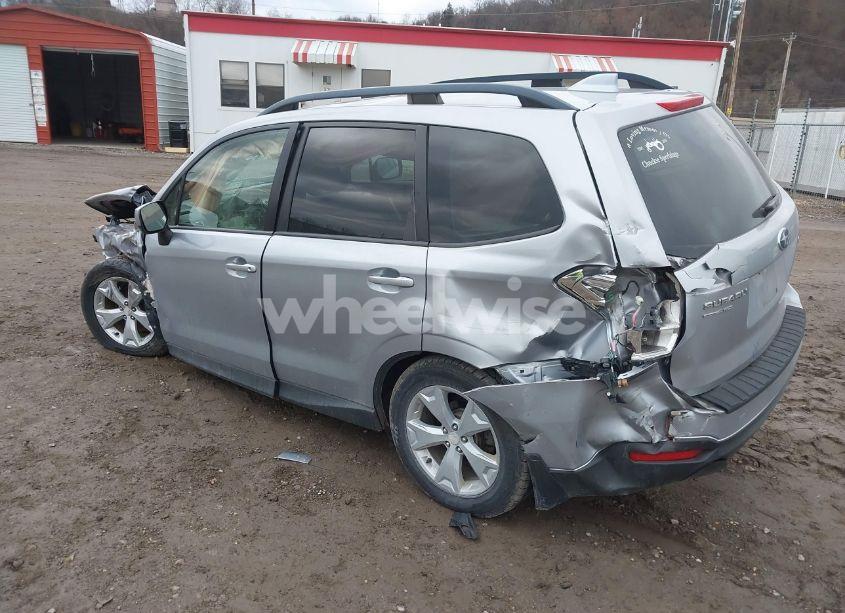 Photo 3 of 2016 Subaru Forester 2.5I PREMIUM (VIN JF2SJADC2GH420257)