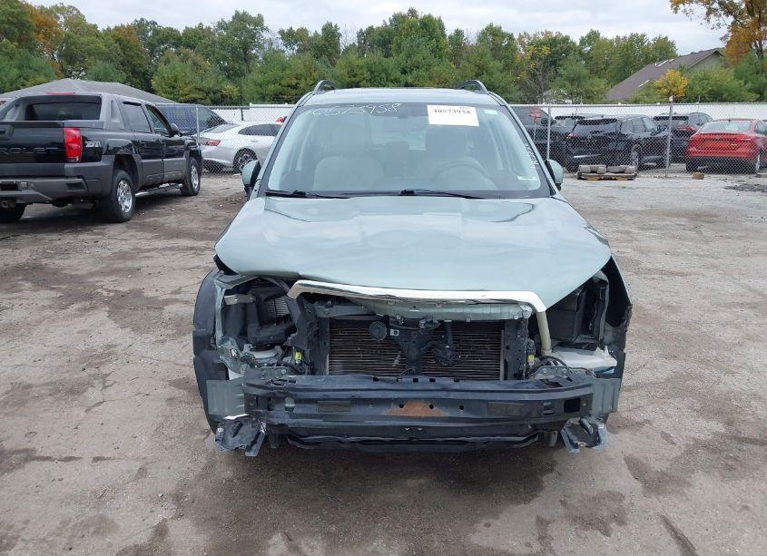 Photo 13 of 2016 Subaru Forester 2.5I PREMIUM (VIN JF2SJADC2GH421005)