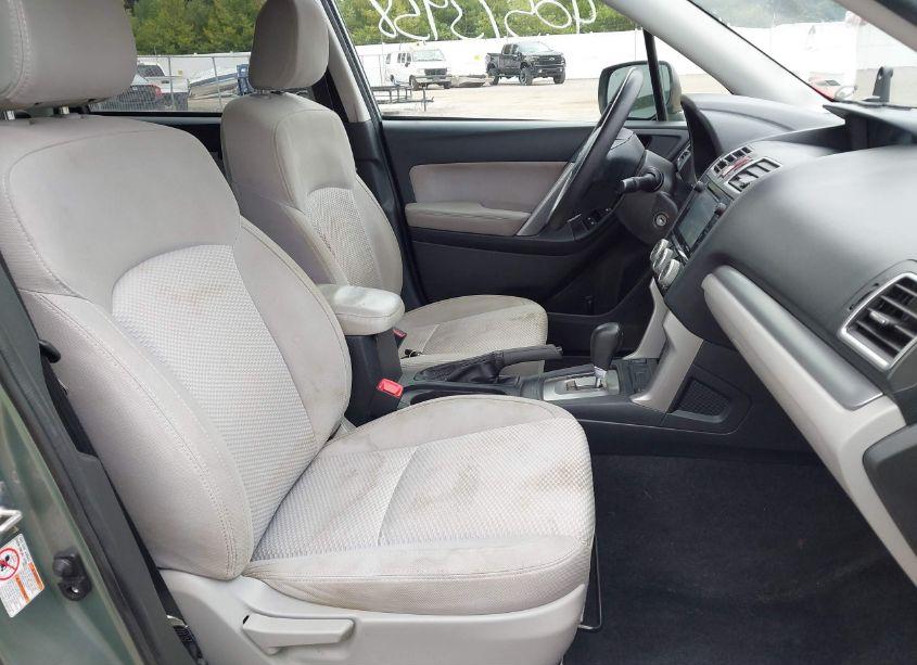 Photo 5 of 2016 Subaru Forester 2.5I PREMIUM (VIN JF2SJADC2GH421005)