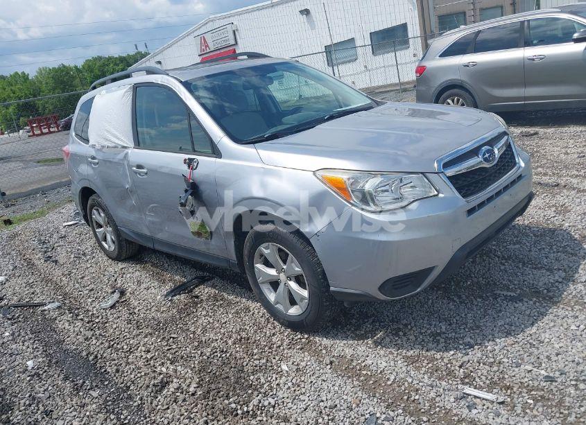2016 Subaru Forester 2.5I PREMIUM (VIN JF2SJADC2GH527017) main photo