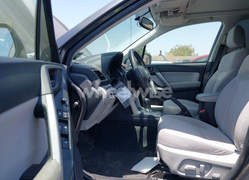 Photo 5 of 2016 Subaru Forester 2.5I PREMIUM (VIN JF2SJADC2GH545355)