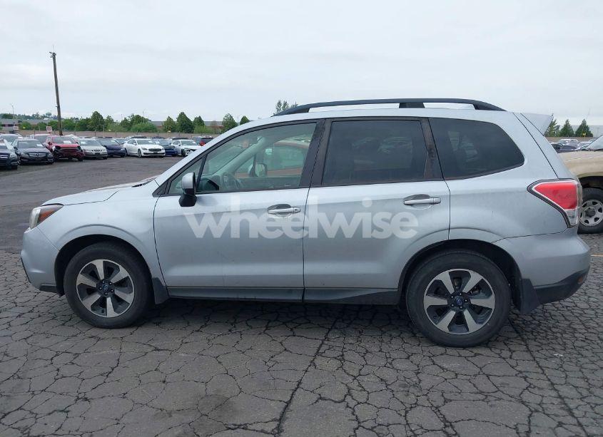 Photo 14 of 2017 Subaru Forester 2.5I PREMIUM (VIN JF2SJADC2HH419191)