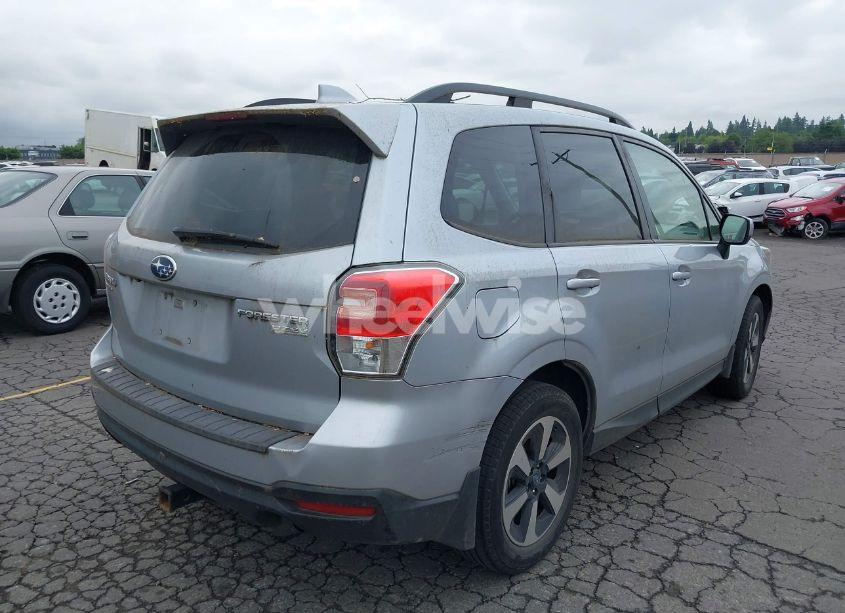 Photo 4 of 2017 Subaru Forester 2.5I PREMIUM (VIN JF2SJADC2HH419191)