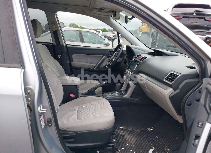 Photo 5 of 2017 Subaru Forester 2.5I PREMIUM (VIN JF2SJADC2HH419191)