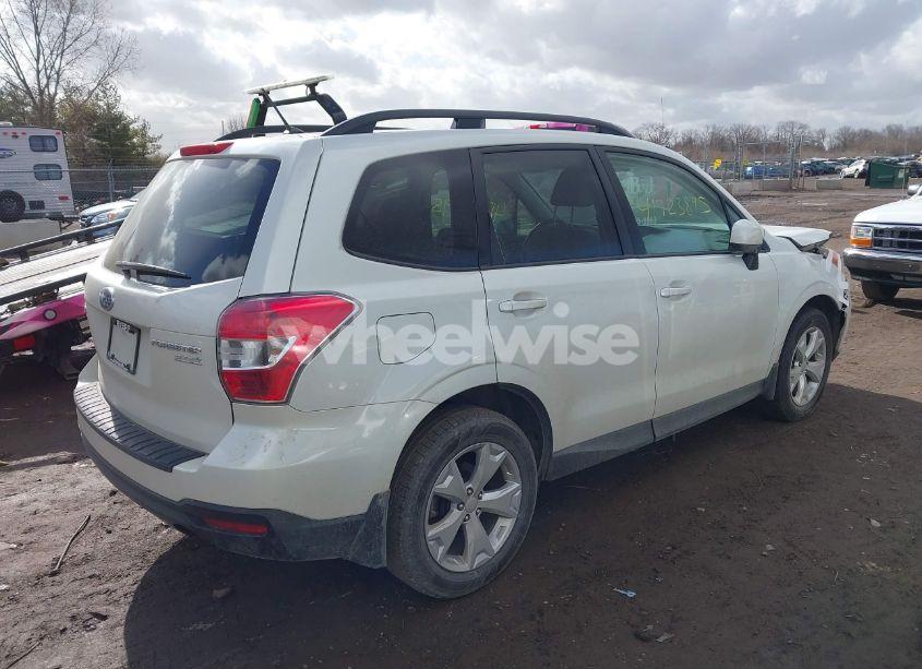 Photo 4 of 2015 Subaru Forester 2.5I PREMIUM (VIN JF2SJADC3FH428205)