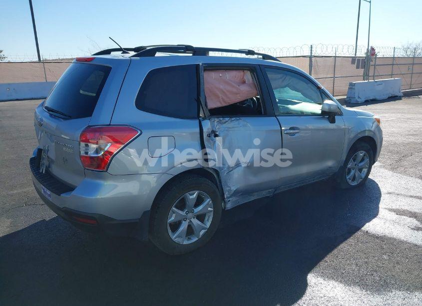 Photo 4 of 2015 Subaru Forester 2.5I PREMIUM (VIN JF2SJADC3FH590111)