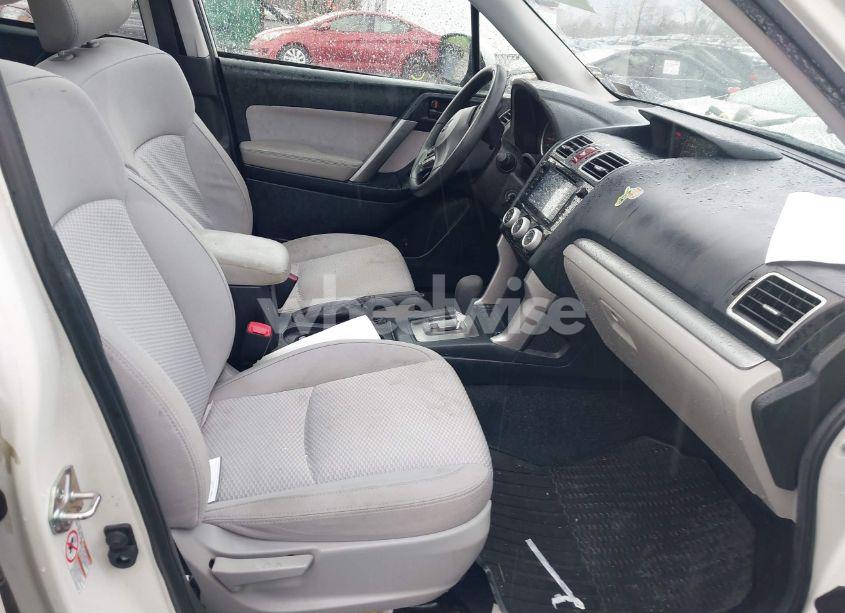 Photo 5 of 2016 Subaru Forester 2.5I PREMIUM (VIN JF2SJADC3GH562231)