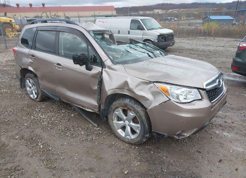 2015 Subaru Forester 2.5I PREMIUM (VIN JF2SJADC4FH424406) main photo