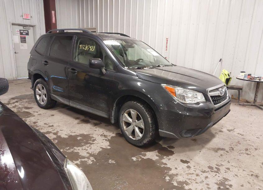 2016 Subaru Forester 2.5I PREMIUM (VIN JF2SJADC4GH461635) main photo