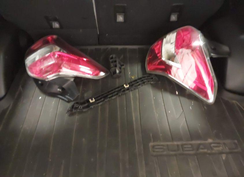 Photo 18 of 2016 Subaru Forester 2.5I PREMIUM (VIN JF2SJADC4GH461635)