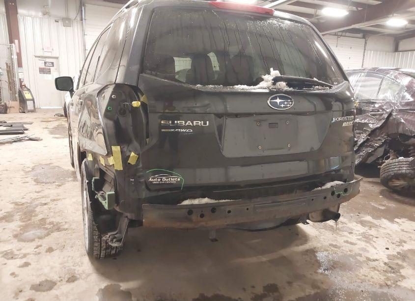 Photo 6 of 2016 Subaru Forester 2.5I PREMIUM (VIN JF2SJADC4GH461635)