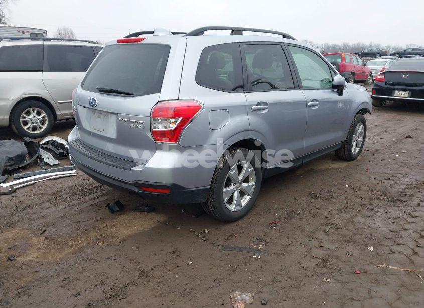 Photo 4 of 2016 Subaru Forester 2.5I PREMIUM (VIN JF2SJADC4GH506539)