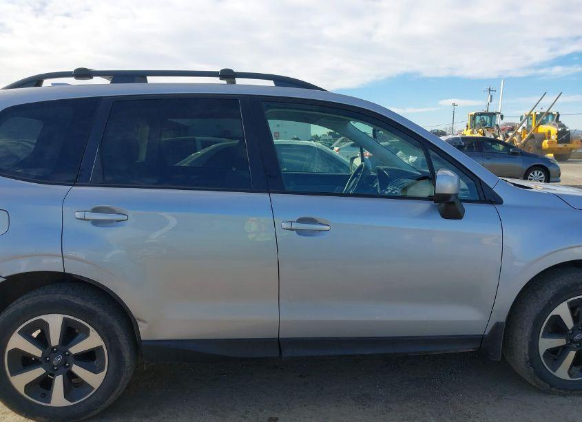 Photo 13 of 2017 Subaru Forester 2.5I PREMIUM (VIN JF2SJADC4HH416342)
