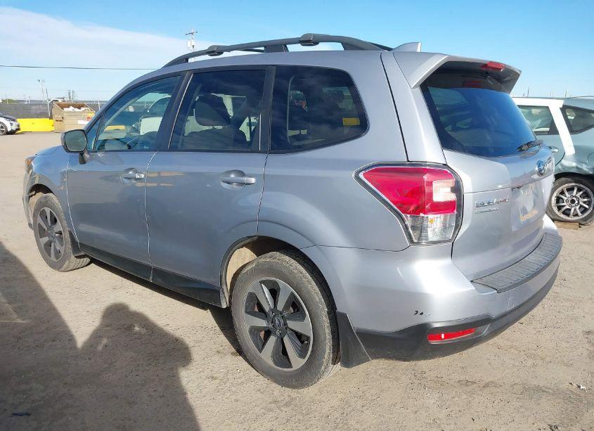 Photo 3 of 2017 Subaru Forester 2.5I PREMIUM (VIN JF2SJADC4HH416342)