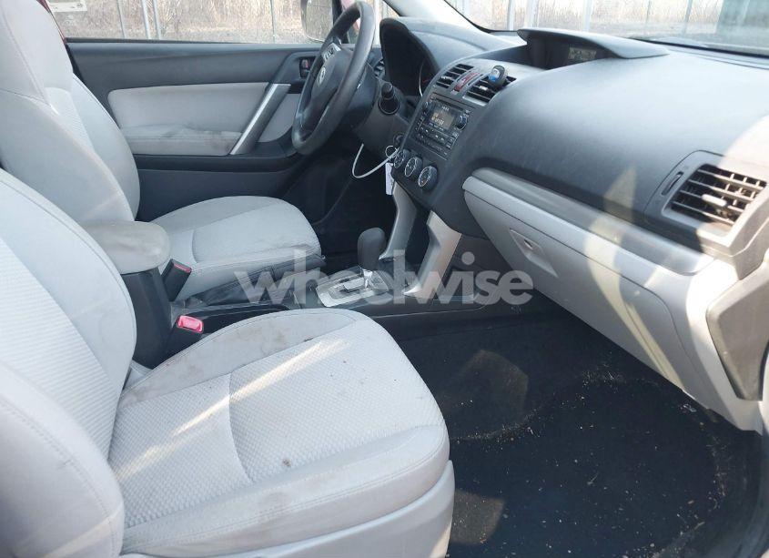 Photo 5 of 2015 Subaru Forester 2.5I PREMIUM (VIN JF2SJADC5FH820943)