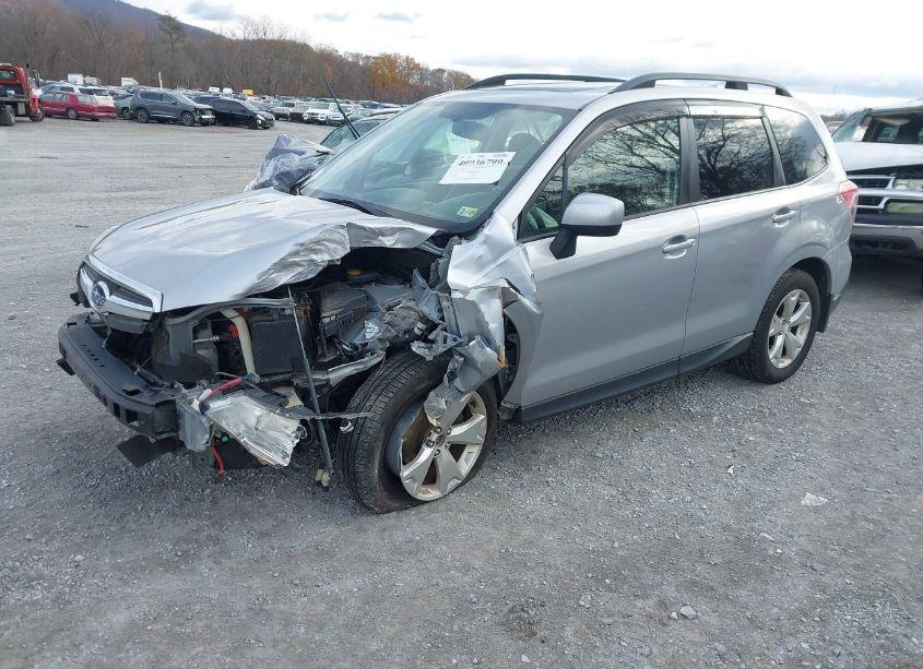 Photo 2 of 2016 Subaru Forester 2.5I PREMIUM (VIN JF2SJADC5GH482820)