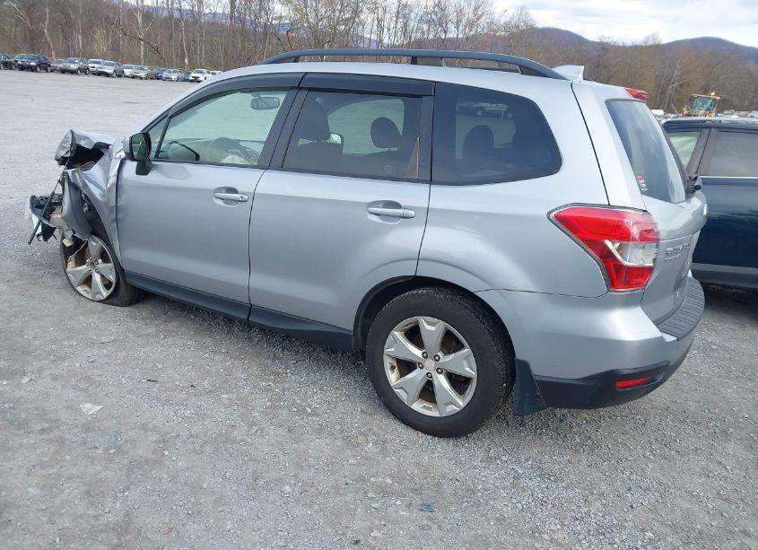 Photo 3 of 2016 Subaru Forester 2.5I PREMIUM (VIN JF2SJADC5GH482820)