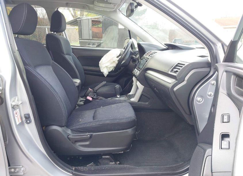 Photo 5 of 2016 Subaru Forester 2.5I PREMIUM (VIN JF2SJADC5GH482820)