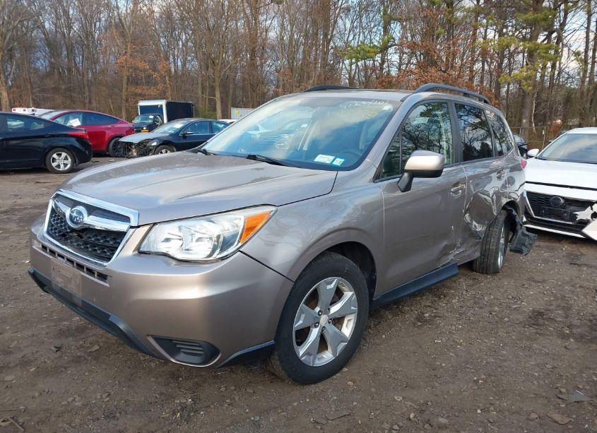 Photo 2 of 2016 Subaru Forester 2.5I PREMIUM (VIN JF2SJADC5GH555006)