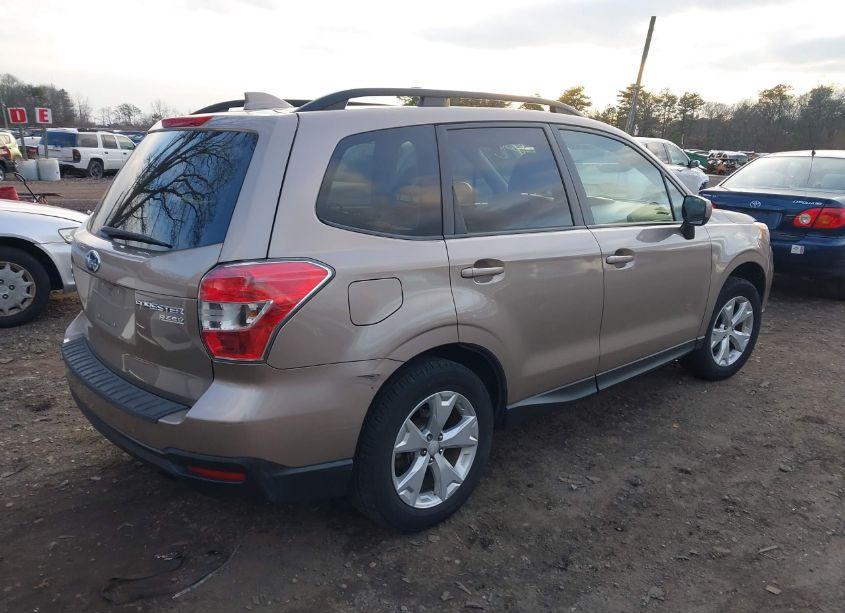 Photo 4 of 2016 Subaru Forester 2.5I PREMIUM (VIN JF2SJADC5GH555006)
