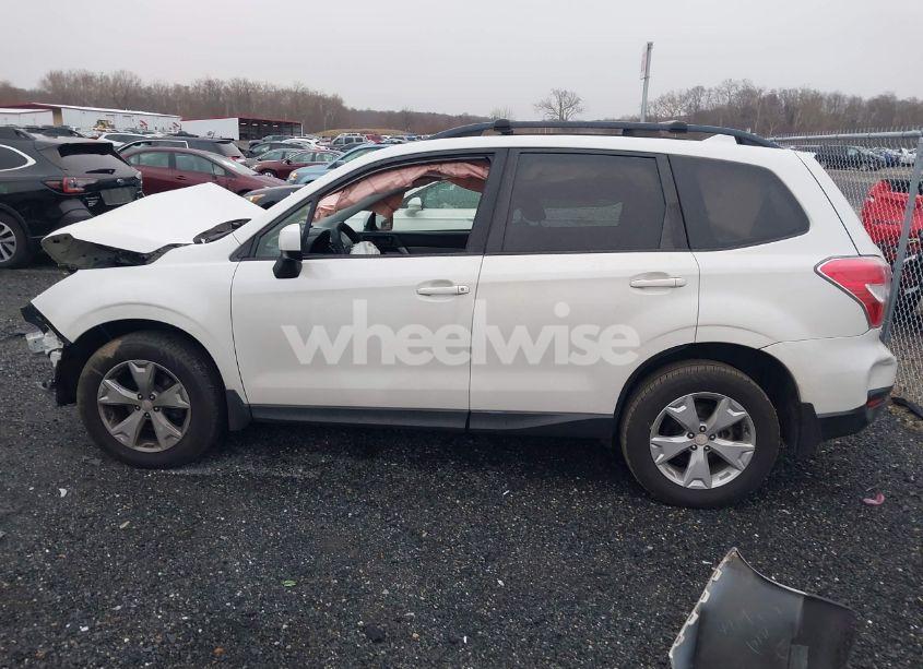 Photo 15 of 2016 Subaru Forester 2.5I PREMIUM (VIN JF2SJADC5GH565082)