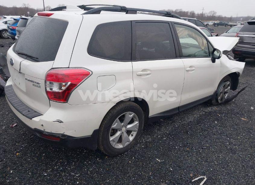 Photo 4 of 2016 Subaru Forester 2.5I PREMIUM (VIN JF2SJADC5GH565082)