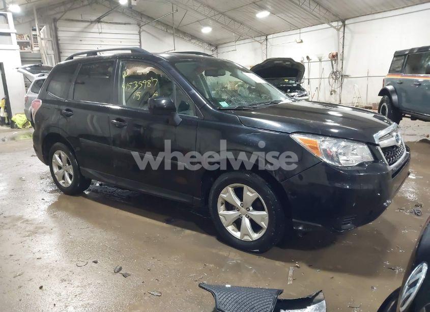 2015 Subaru Forester 2.5I PREMIUM (VIN JF2SJADC6FH820174) main photo