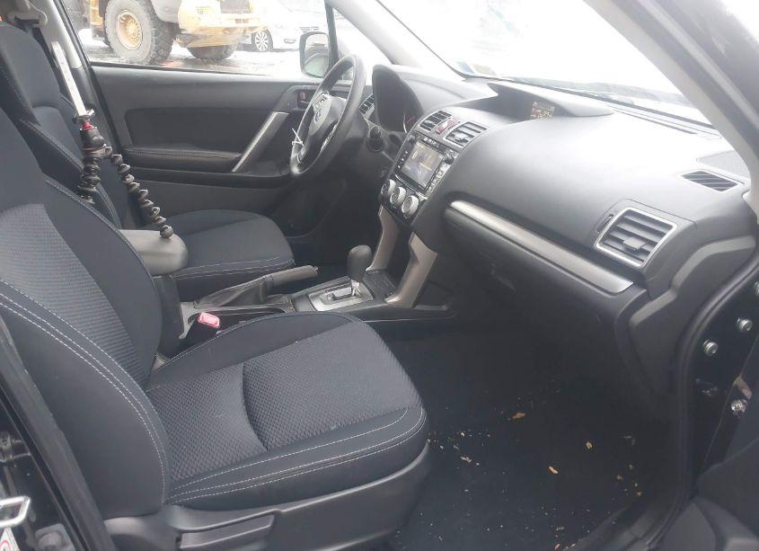 Photo 5 of 2016 Subaru Forester 2.5I PREMIUM (VIN JF2SJADC6GH416941)