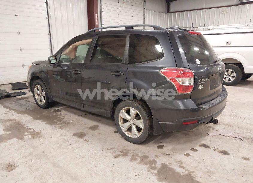 Photo 3 of 2016 Subaru Forester 2.5I PREMIUM (VIN JF2SJADC6GH495642)