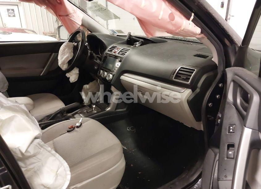 Photo 5 of 2016 Subaru Forester 2.5I PREMIUM (VIN JF2SJADC6GH495642)