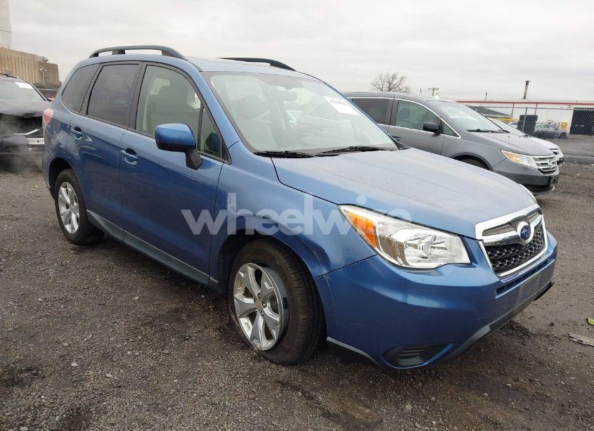 2016 Subaru Forester 2.5I PREMIUM (VIN JF2SJADC6GH524668) main photo