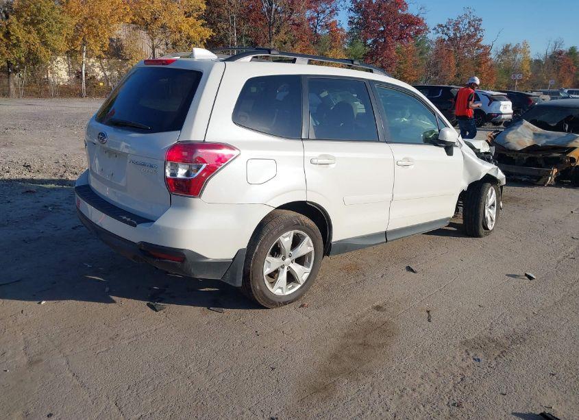Photo 4 of 2016 Subaru Forester 2.5I PREMIUM (VIN JF2SJADC6GH558965)