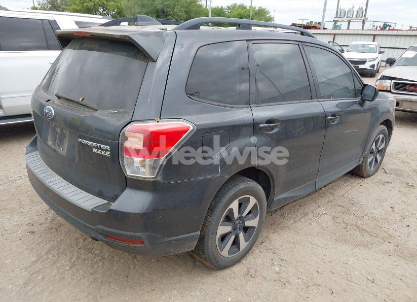 Photo 4 of 2017 Subaru Forester 2.5I PREMIUM (VIN JF2SJADC6HH547675)