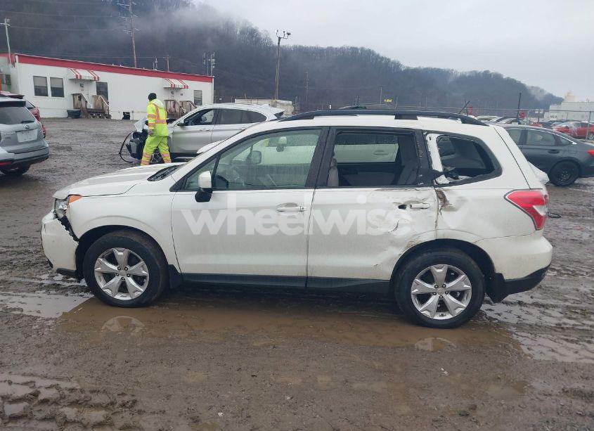 Photo 14 of 2015 Subaru Forester 2.5I PREMIUM (VIN JF2SJADC7FH442852)