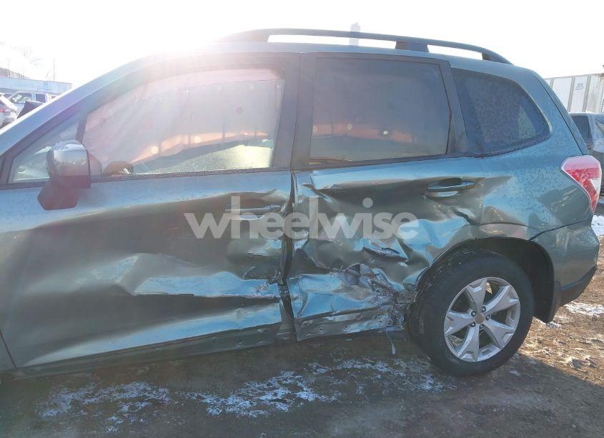 Photo 6 of 2016 Subaru Forester 2.5I PREMIUM (VIN JF2SJADC7GH447261)