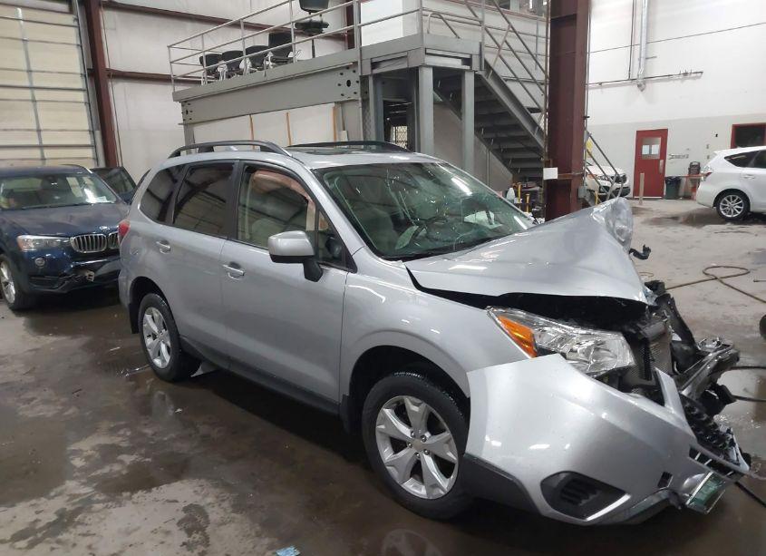 2016 Subaru Forester 2.5I PREMIUM (VIN JF2SJADC7GH481538) main photo