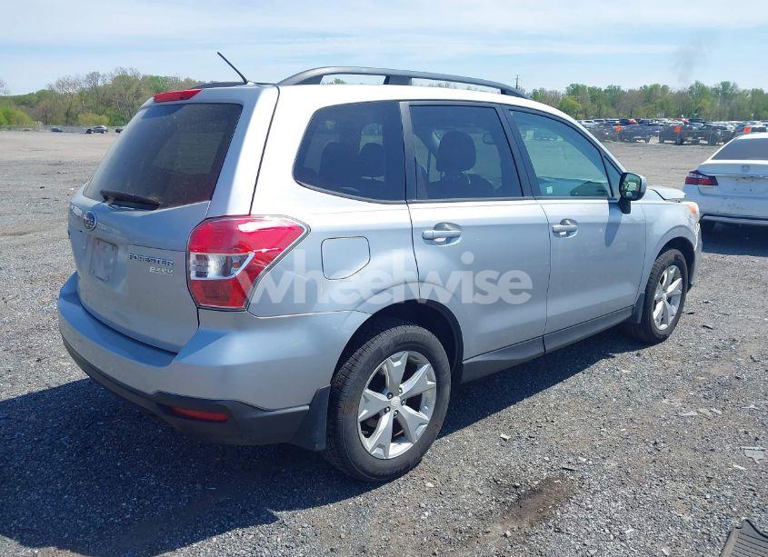 Photo 4 of 2015 Subaru Forester 2.5I PREMIUM (VIN JF2SJADC8FH561056)