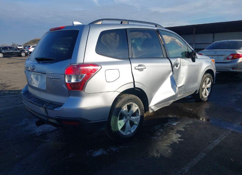 Photo 4 of 2016 Subaru Forester 2.5I PREMIUM (VIN JF2SJADC8GH474923)