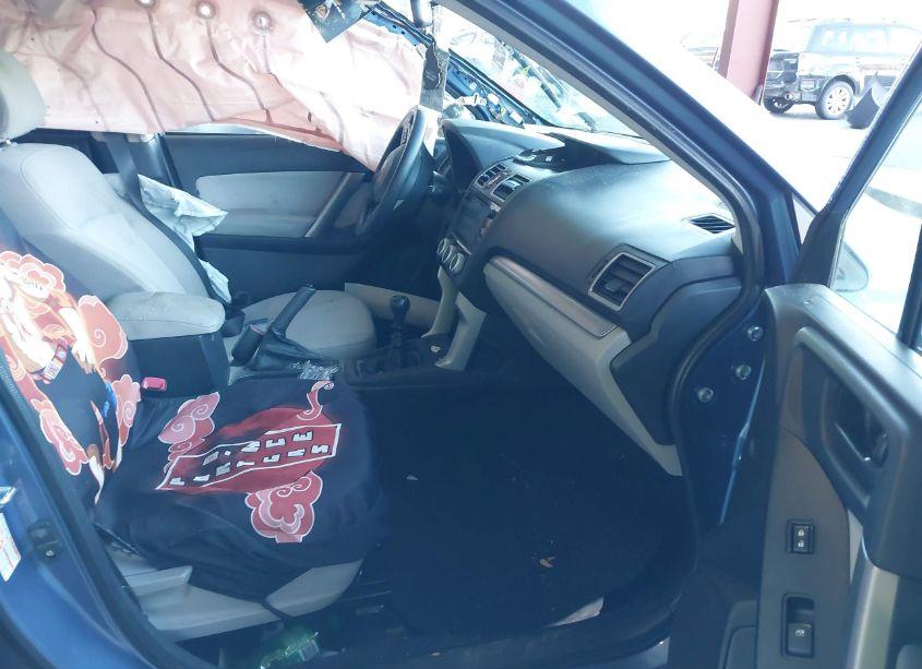 Photo 5 of 2016 Subaru Forester 2.5I PREMIUM (VIN JF2SJADC9GG554124)